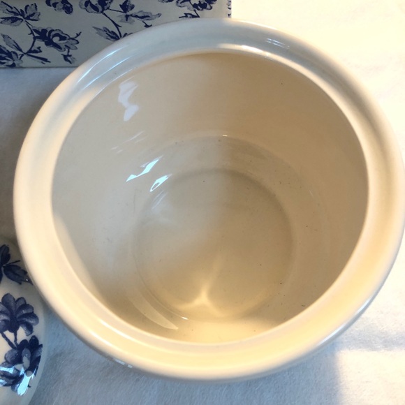 Vintage LAURA ASHLEY Lidded Pot - Picture 3 of 8